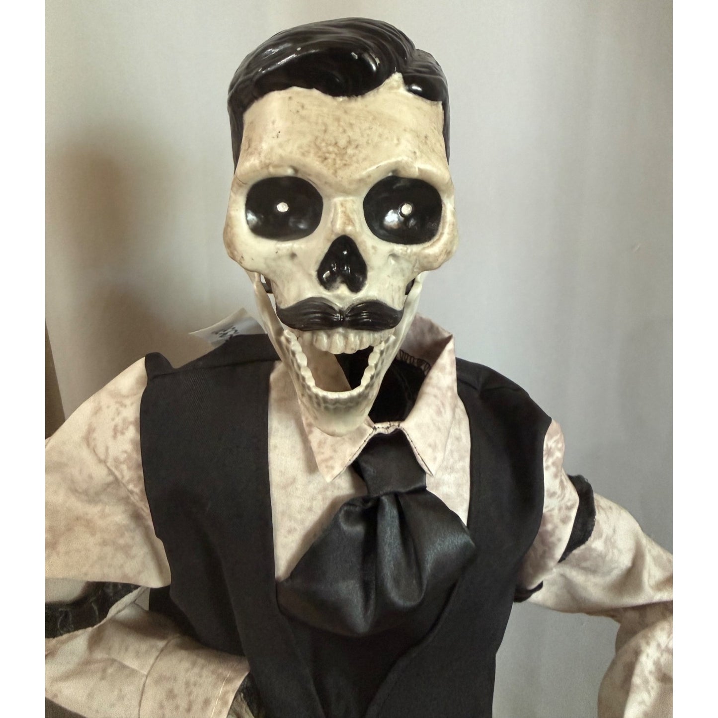 3 FT DEAN THE DEATHOLOGIST Halloween MINI FIGURE