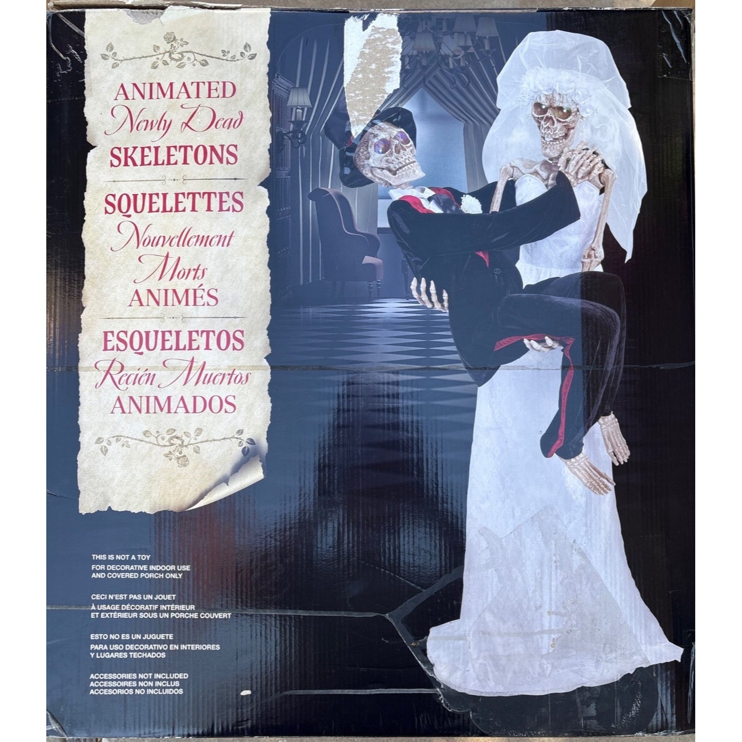 Life-Size Skeleton Bride & Groom Halloween Decor With LED Eyes
