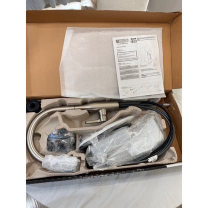 Delta Marca Kitchen Faucet SpotShield Stainless Pull-Down Sprayer 19706-SPSD-DST