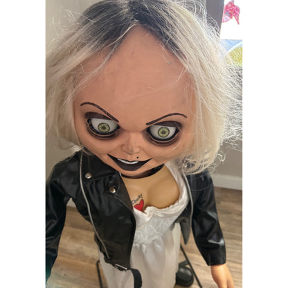 Used 3.5FT Animated Universal Tiffany Valentine Decoration | Bride of Chucky